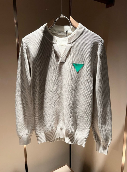 Bottega Veneta High-Quality Solid Color Knitted Sweater with Logo