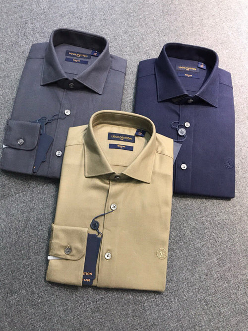 Louis Vuitton Luxurious Wool Blend Long-Sleeve Shirt with Brand Insignia