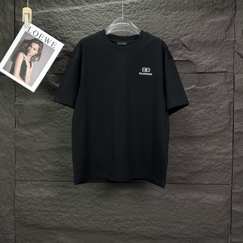 Balenciaga Short Sleeve T-Shirt with Letter Print