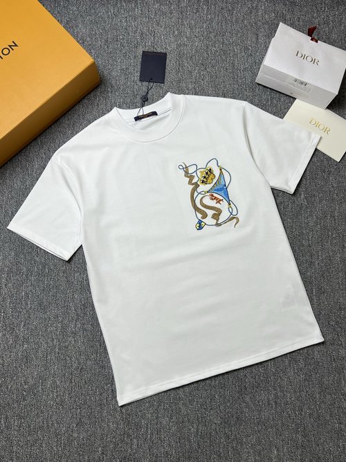 Louis Vuitton Black and White Short Sleeve T-Shirt, 300g Fabric