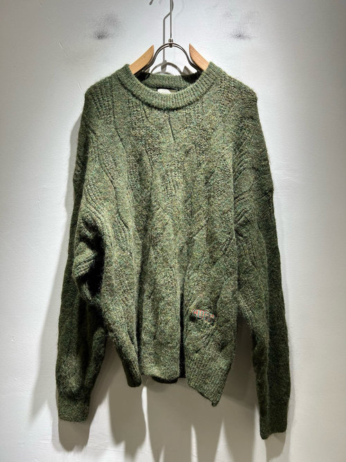 Gucci 100% Wool Knit Sweater with Logo and Unique Pattern