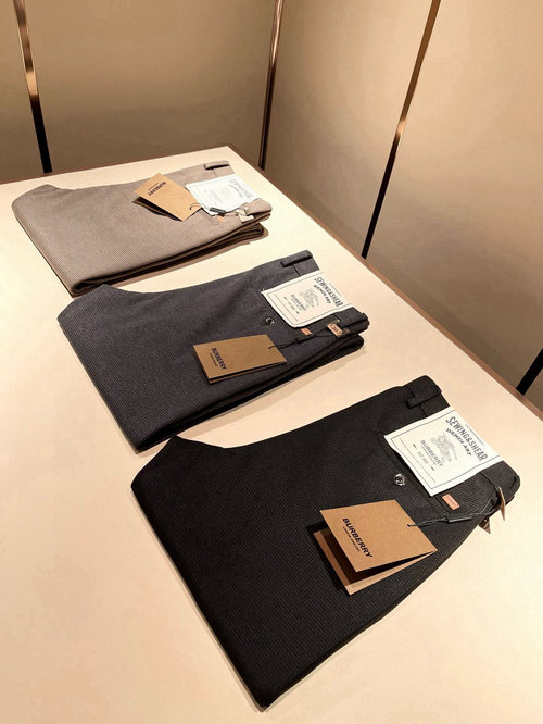 Burberry Classic Solid Casual Cashmere Straight Trousers