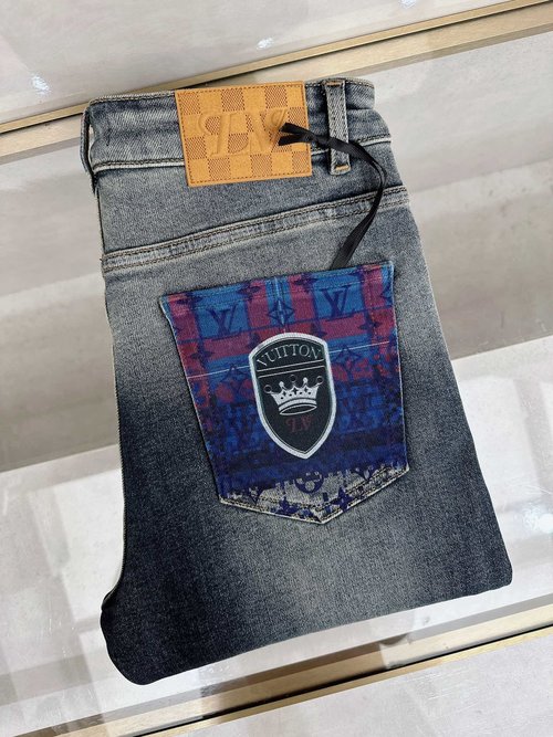 Louis Vuitton High-quality Jeans with Classic Logo and Stretch Fabric