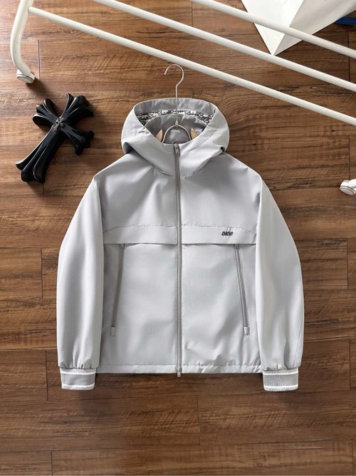 Dior High - end Hooded Jacket with a Good Fit