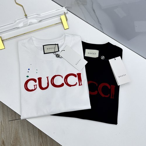 Gucci Color - painted Short - sleeved T - shirt for a Trendy Combination