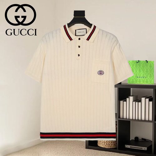 Gucci GG Jacquard Collared Sweater in Apricot and Black