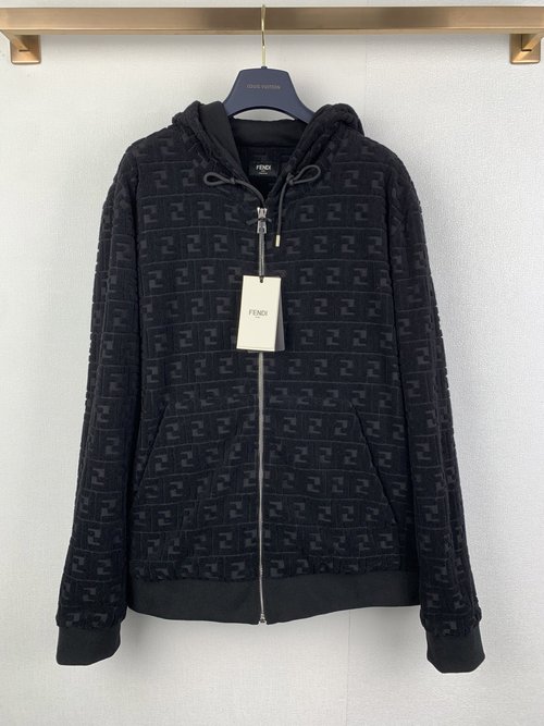 Fendi Cotton Zip-Up Hooded Sweatshirt with Embossed Texture (替换effect为更具体的texture)