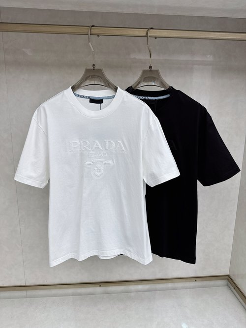 Prada New Arrival Short Sleeve Round Neck T-Shirt