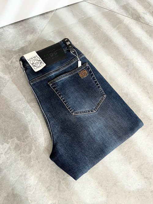 Loewe Stylish Casual Pants with Exquisite Craftsmanship and Design