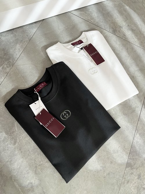 Gucci Cotton Round Neck Short Sleeve T-Shirt with Logo Embroidery