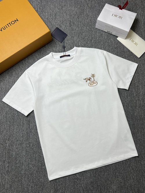 Louis Vuitton Short-Sleeved T-Shirt in Black and White