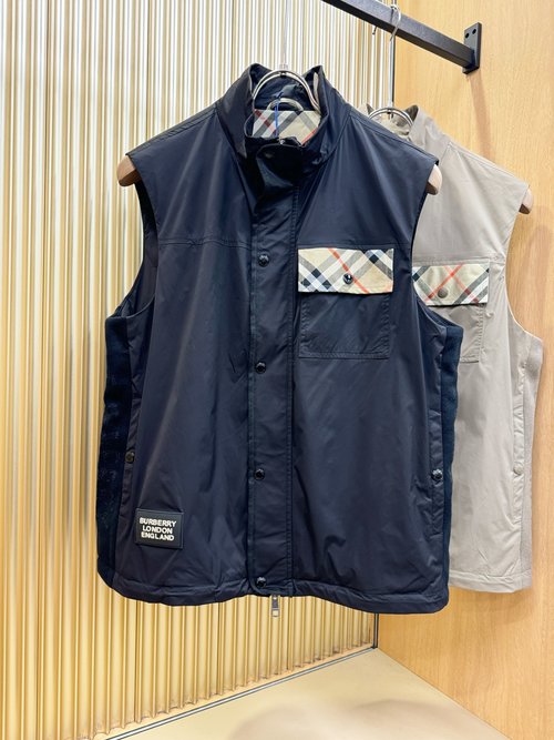 Burberry Luxurious and Comfortable Fashionable Vest