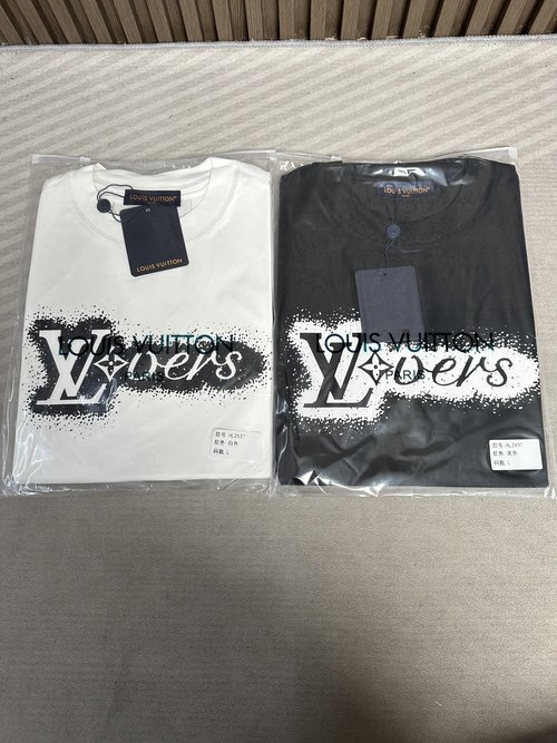 Louis Vuitton Silk-Touch Crew Neck Short Sleeve T-Shirt