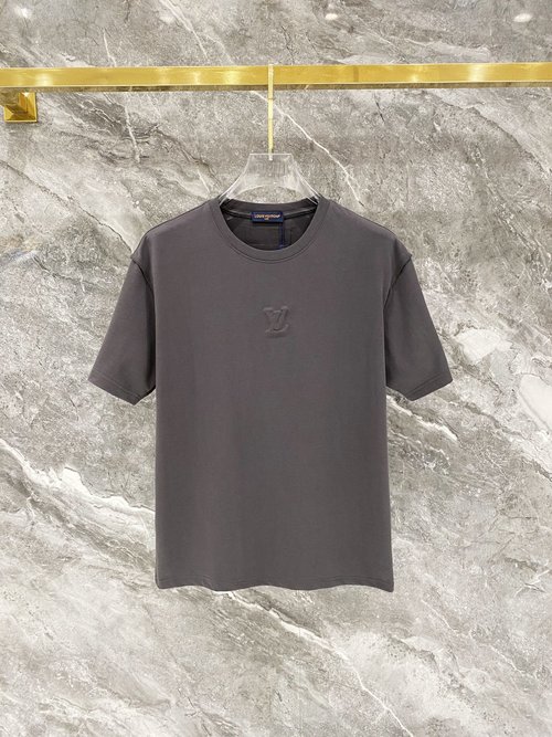 Louis Vuitton Classic Logo Cotton Short-Sleeved T-Shirt (No Chinese detected, title optimized for clarity)