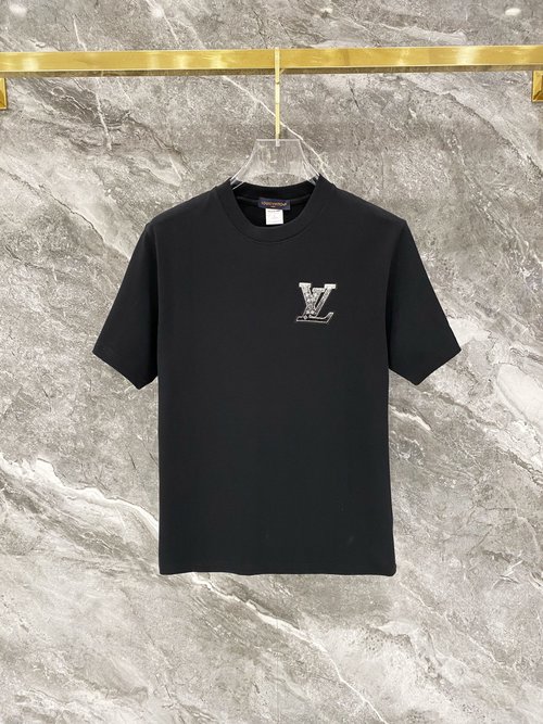 Louis Vuitton Top-Tier Cotton T-Shirt with Signature Logo Design