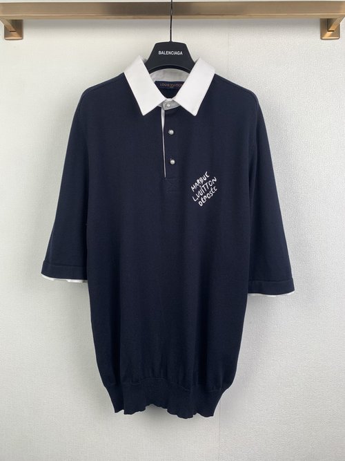 Louis Vuitton Button Pullover Short Sleeve Polo Shirt