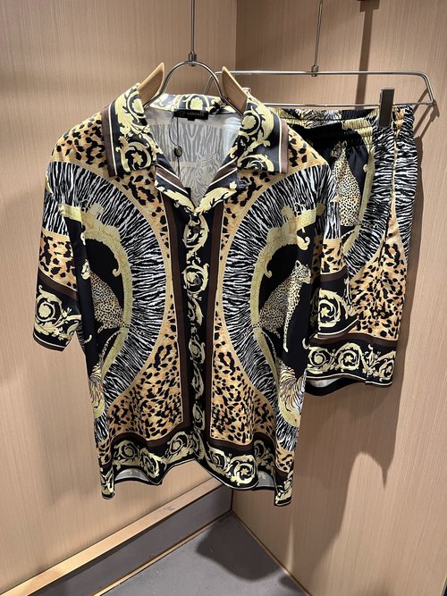 Versace Exquisite Printed Silk Pajama Set