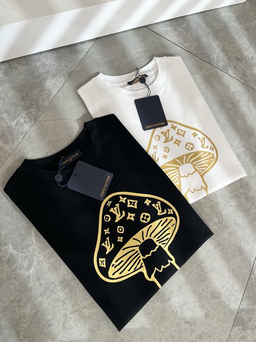 Louis Vuitton Chic Cotton T-Shirt with Signature Logo Print