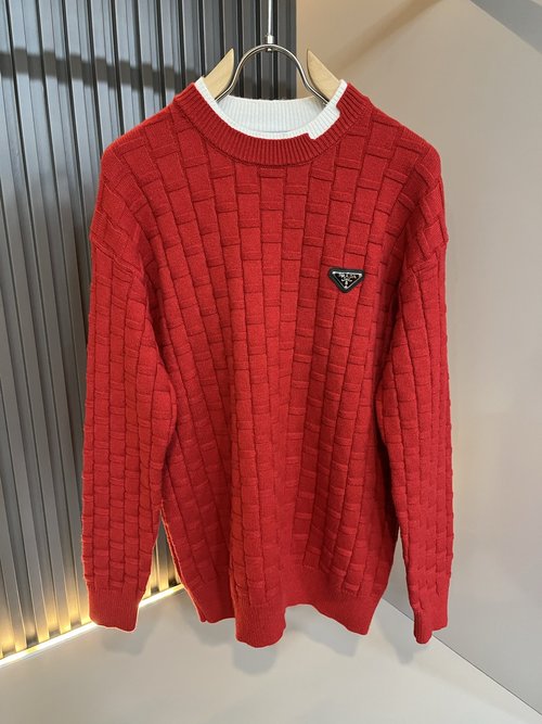 Prada Exclusive Christmas Red Knit Wool Sweater
