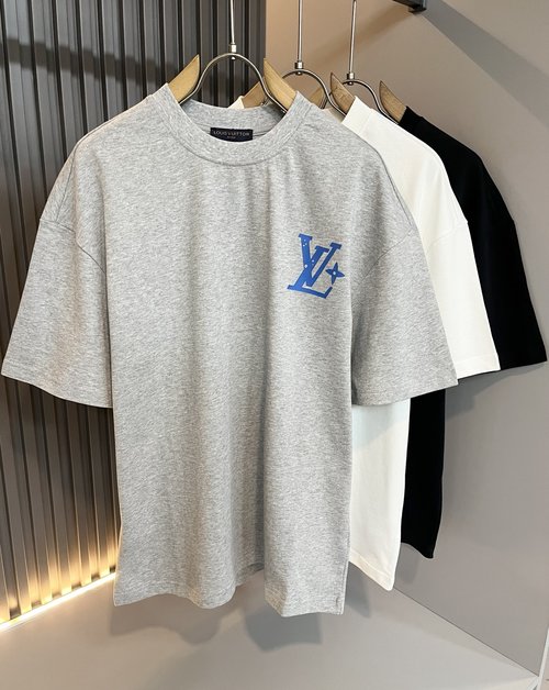 Louis Vuitton Stylish Cotton Short-Sleeve T-Shirt with Logo Print
