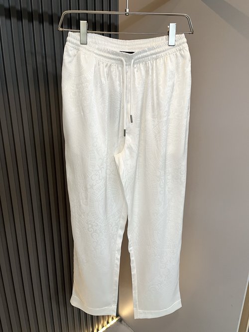 Versace Exquisite Silk Pajamas with a Gradient Logo