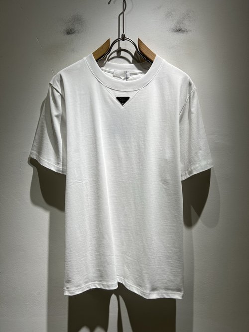 Prada Classic and Fashionable Short Sleeve Undershirt