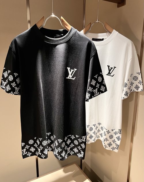 Louis Vuitton Luxury Printed T-Shirt with Exquisite Details