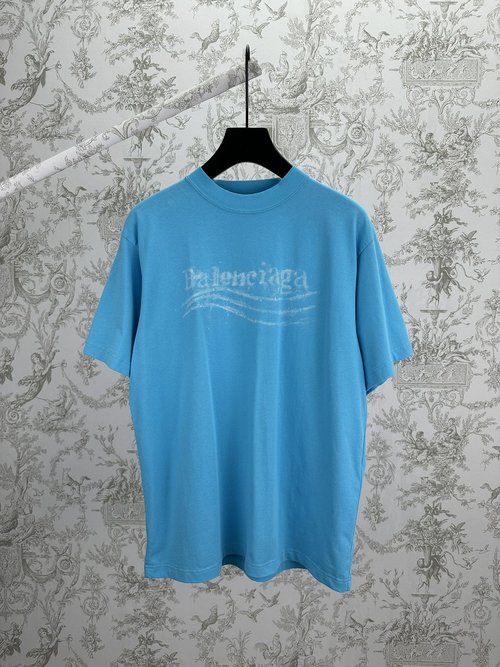 Balenciaga Round-Neck Pullover Short-Sleeve Printed T-Shirt