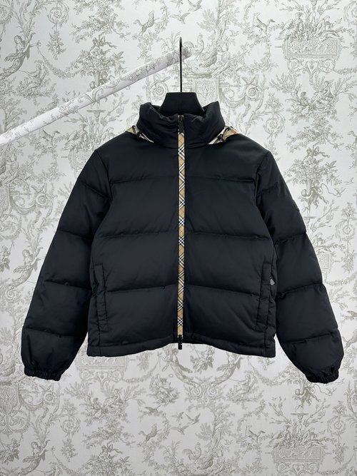 Burberry Solid Color Casual Hooded Down Jacket