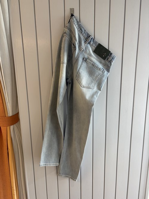Fendi Soft Jeans with Luxury Cowhide Waist Tag