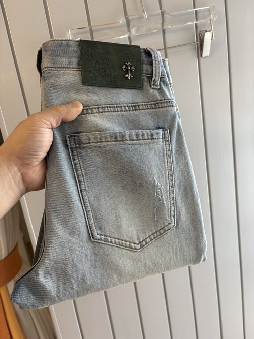 Fendi Soft Jeans with Luxury Cowhide Waist Tag