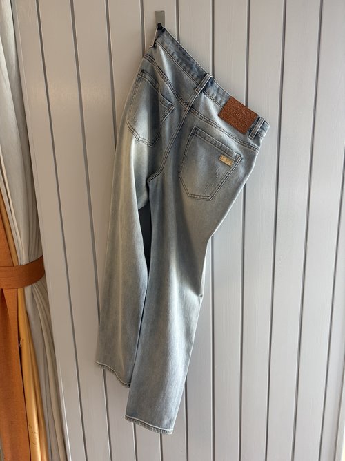 Fendi Soft Jeans with Luxury Cowhide Waist Tag