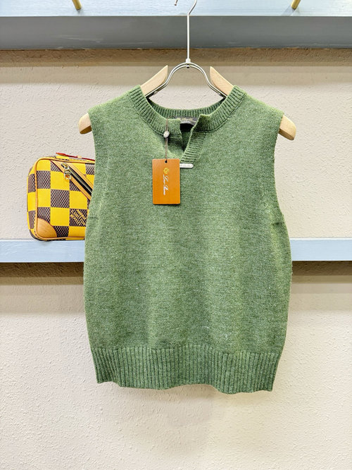 Loro Piana Knitted Wool Vest Sweater