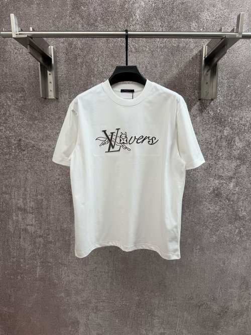 Louis Vuitton Cotton T-Shirt with New Fox Embroidery Logo