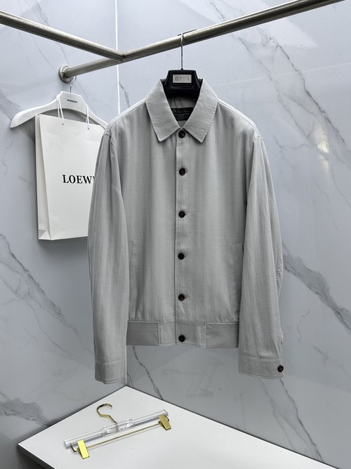 Loro Piana Fashionable Lapel Jacket with Exquisite Craftsmanship