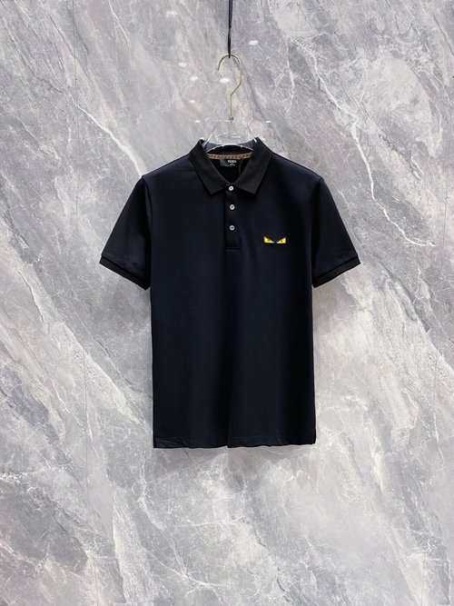 Fendi Classic and Elegant Polo Shirt with Logo