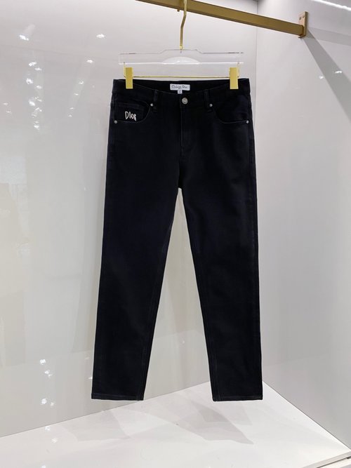 Dior Comfortable Jeans with Heavy - Wash and Good Hardware