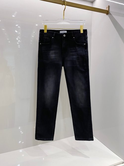 Dior Comfortable Jeans with Heavy - Wash and Good Hardware