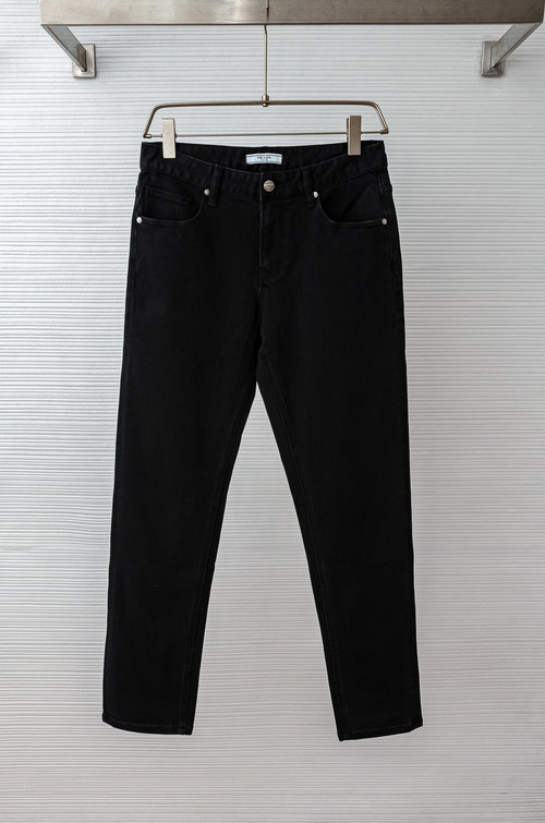 Prada Fashionable Straight Jeans with Premium Details
