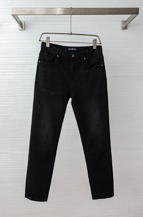 Louis Vuitton Fashionable Straight Jeans with Premium Details