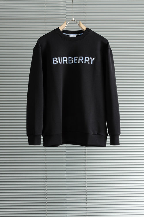 Burberry Fashionable Crewneck Pullover with Good Comfort