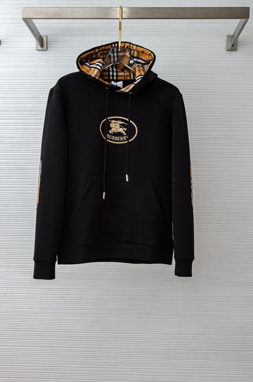 Burberry Comfortable and Stylish Hooded Sweatshirt