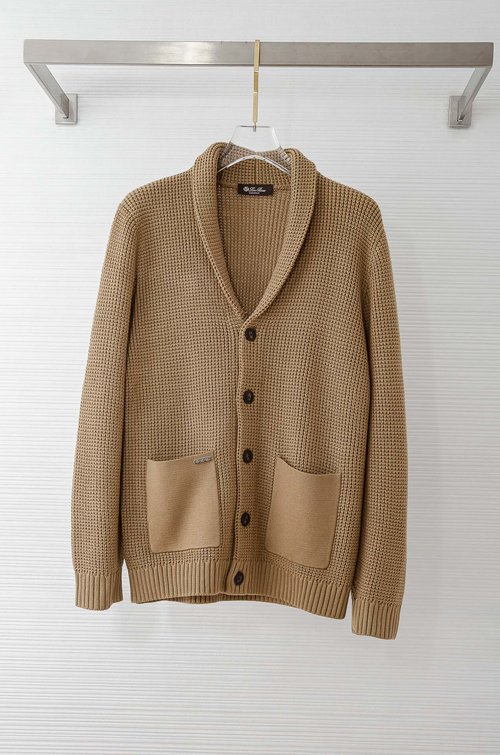 Loro Piana Luxury Cashmere - Wool Blend Versatile Cardigan