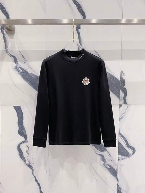 Moncler Fashionable Long-sleeved T-shirt with High Comfort