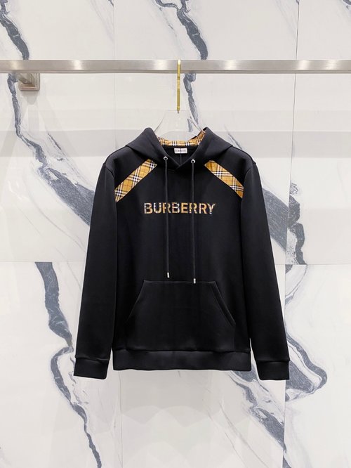 Burberry Fashionable Hooded Sweatshirt in Premium Cotton