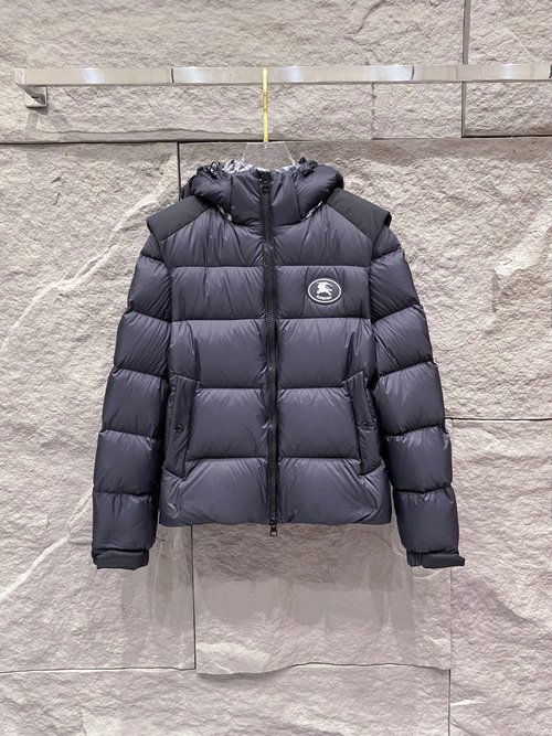 Burberry Detachable Sleeve Down Jacket with High - Tech Fabric