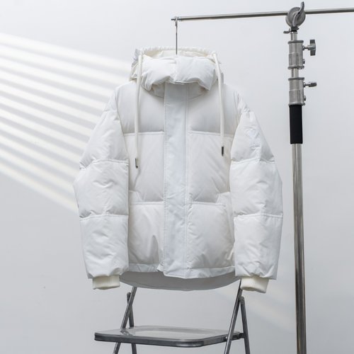 Ami Hooded Down Jacket with Sleeve Logo in White