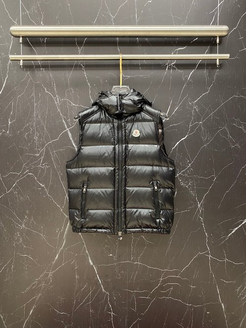 Moncler Premium Down Detachable Hood Vest with Classic Style
