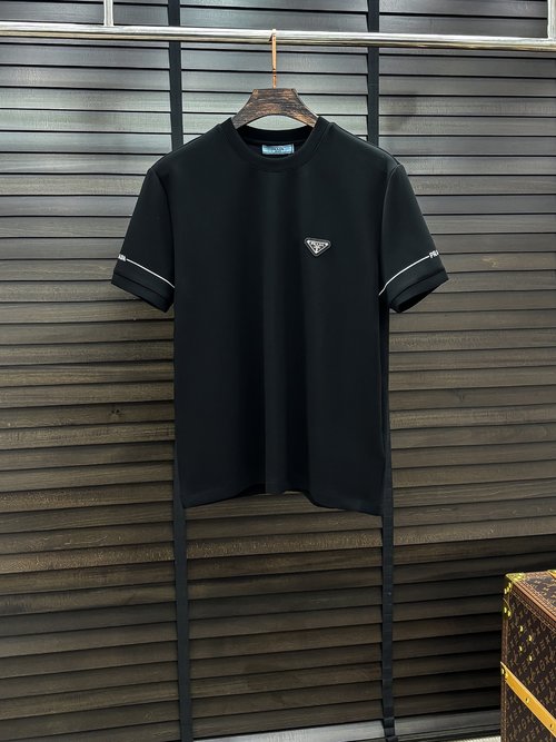 Prada Classic Minimalist All-season Cozy Base Layer