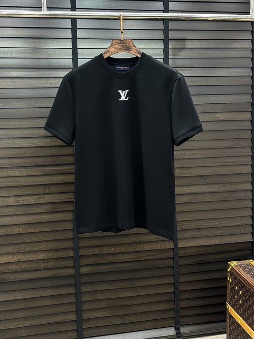 Louis Vuitton Comfortable All-season Cotton Base Layer